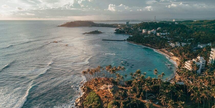 Secret Beach Mirissa: How to Find the Hidden Pools (Without Getting Lost)