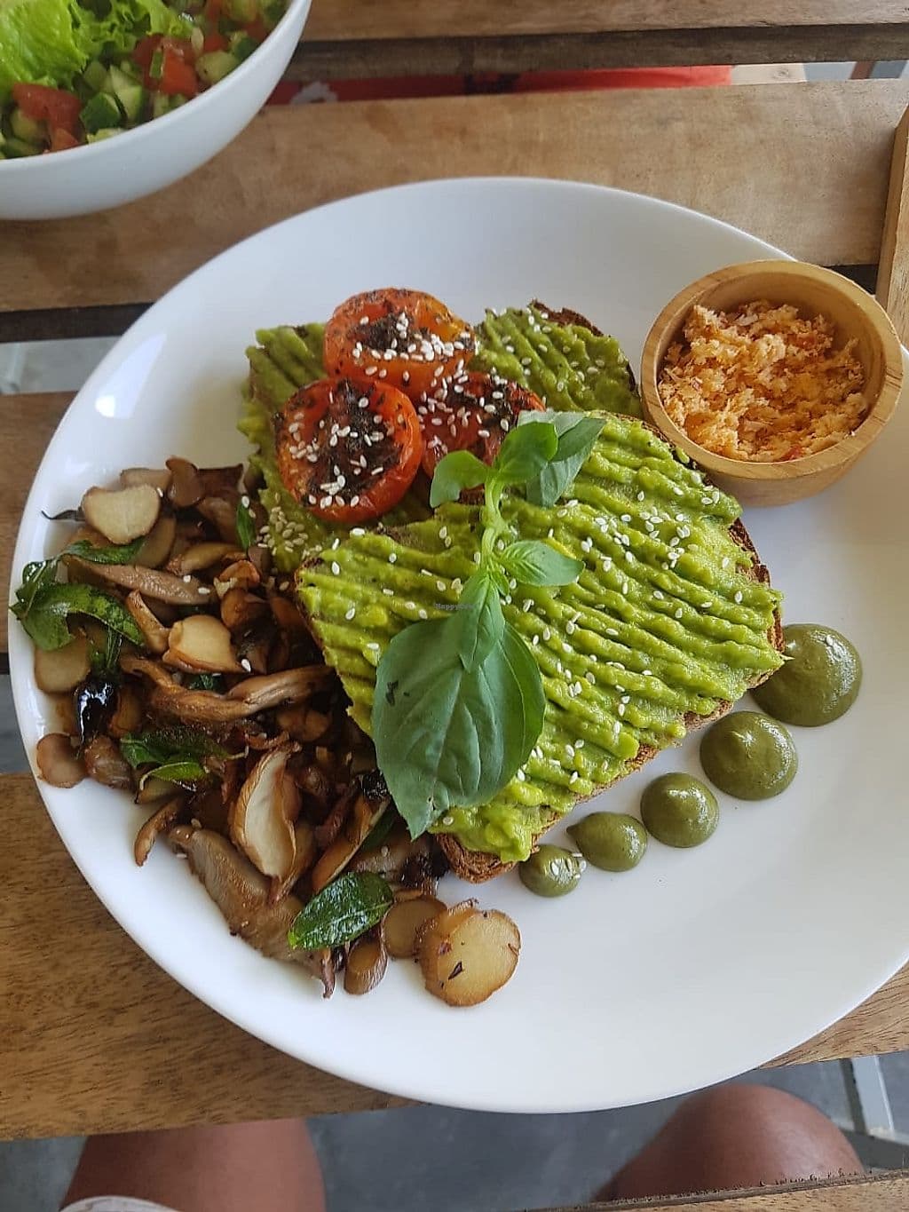 Top 5 Smoothie Bowls in Mirissa: Shady Lane vs. Aloha Coffee Gallery